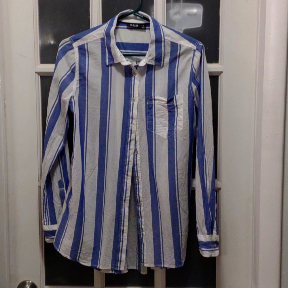 A.N.A Long Sleeve button down shirt